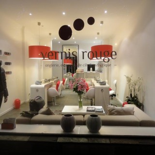 Institut Vernis Rouge