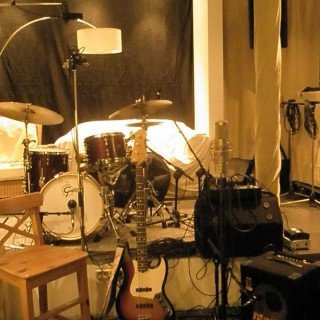 Studio 32