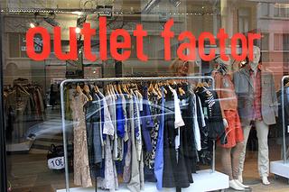 Outlet Factor